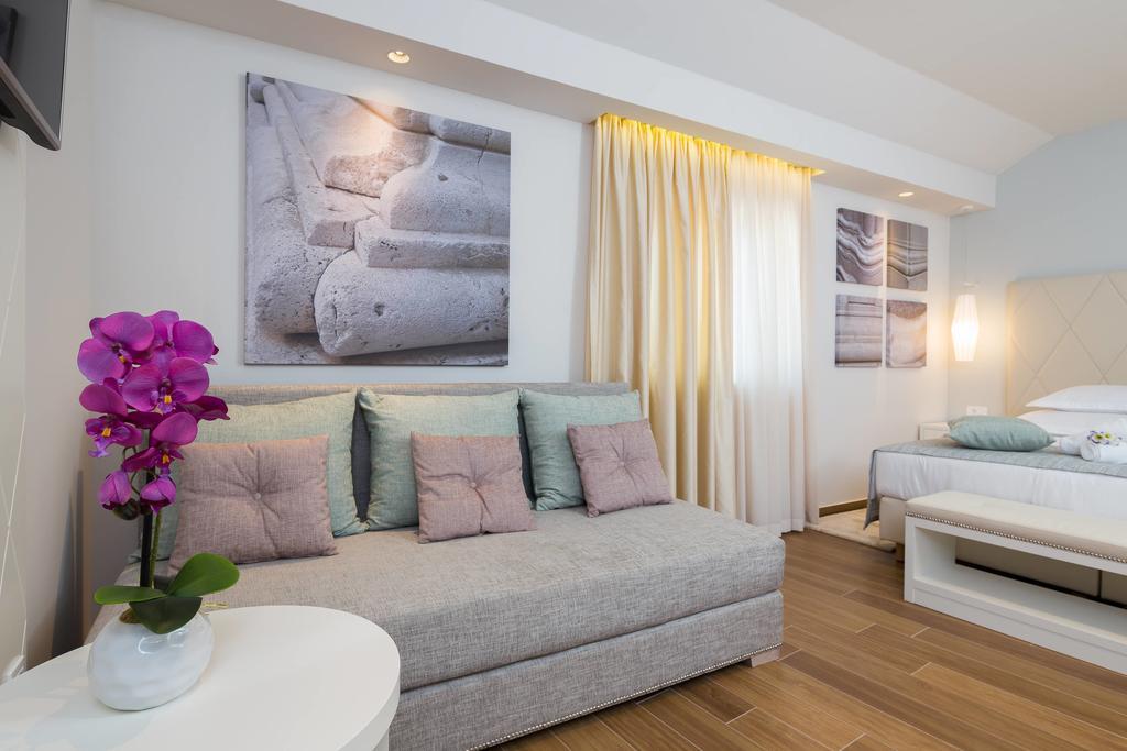 Balatura The Fine Bed and breakfast 4*