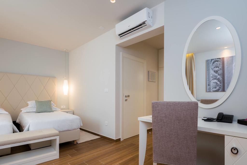 Balatura The Fine 4* Split