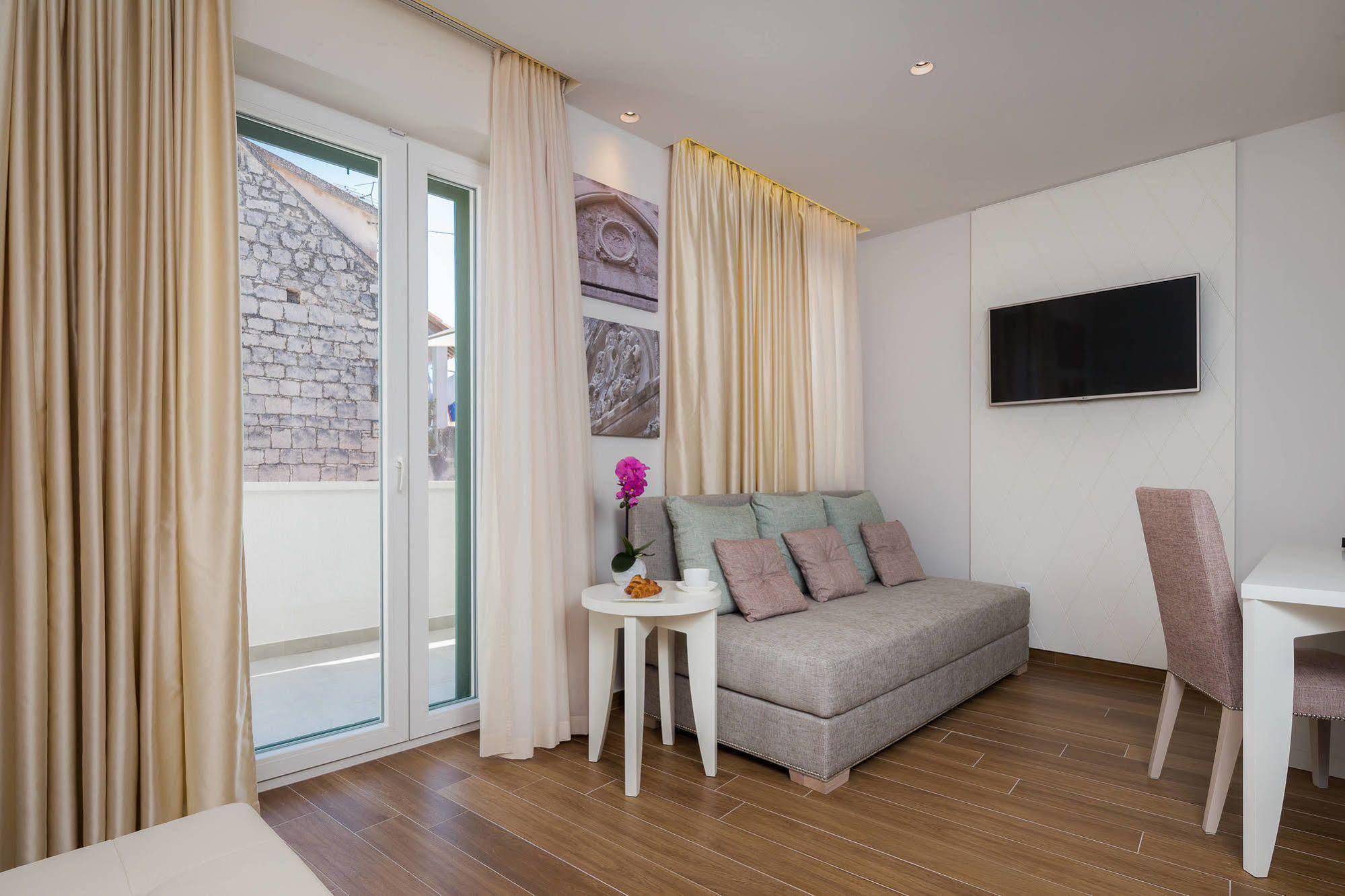 Bed and breakfast Balatura The Fine 4*